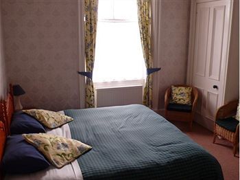 Priestville Guest House เอดินบะระ ภายนอก รูปภาพ