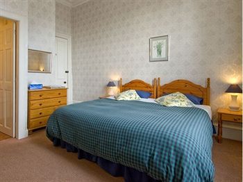 Priestville Guest House เอดินบะระ ภายนอก รูปภาพ