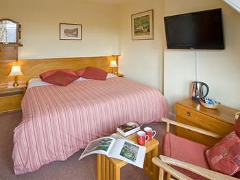 Priestville Guest House เอดินบะระ ภายนอก รูปภาพ